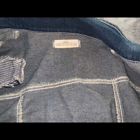 Jean Jacket - Picture 4 of 5